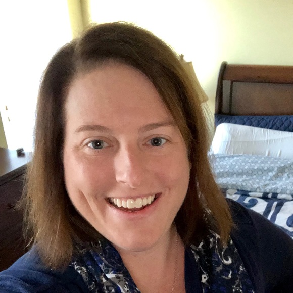 Meet your Posher, Dawn - Picture 3 of 4